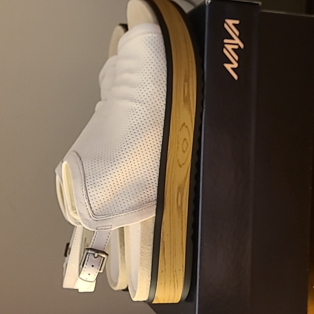 Naya White Perforated Sandals Size 11 M - Picture 4 of 10